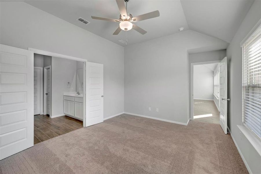Spacious, unfurnished interior of a new home in Sagebrook, Argyle (Image 19). Spacious, unfurnished interior of a new home in Sagebrook, Argyle (Image 19).
