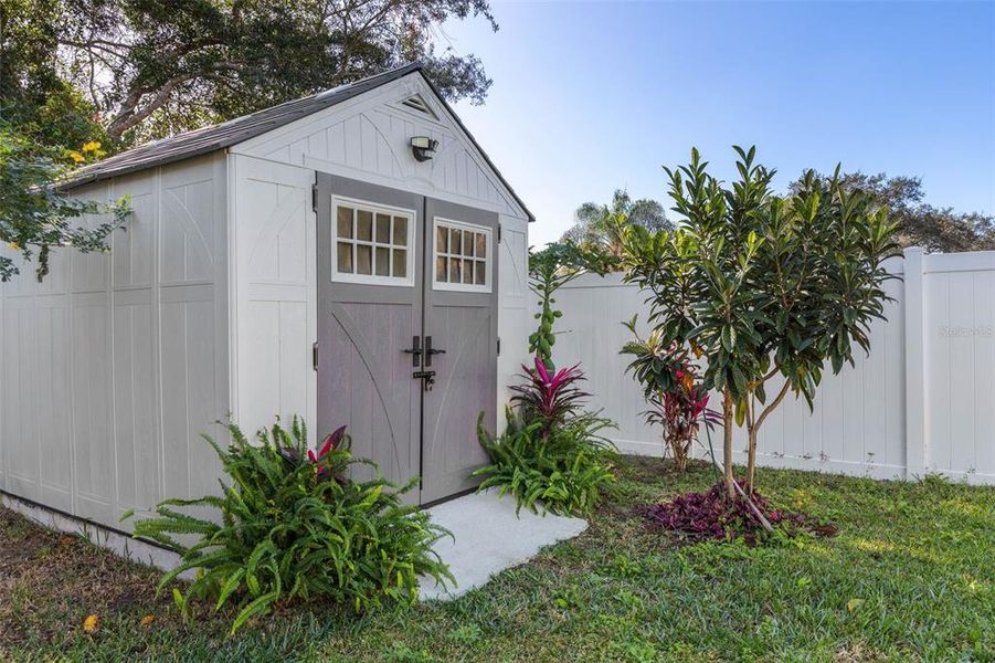 Exterior details and patio area of a home in , Palm Coast (Image 24).