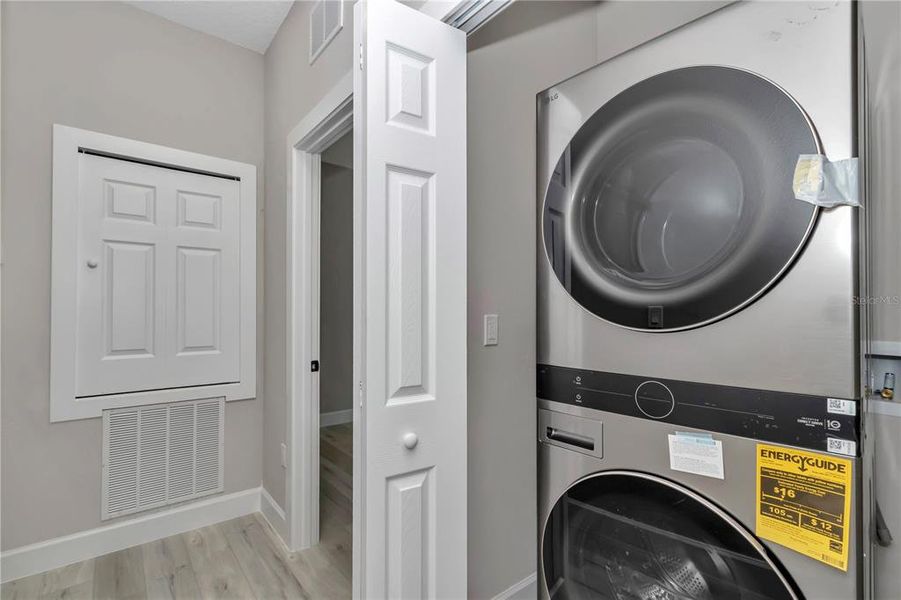 Image 52 of a home in .