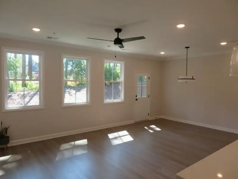 Spacious, unfurnished interior of a new home in , Marietta (Image 11).