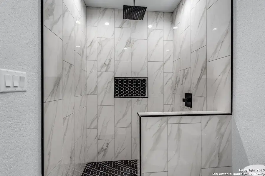 Close-up of interior finishes inside a home in , Canyon Lake (Image 6). Close-up of interior finishes inside a home in , Canyon Lake (Image 6).