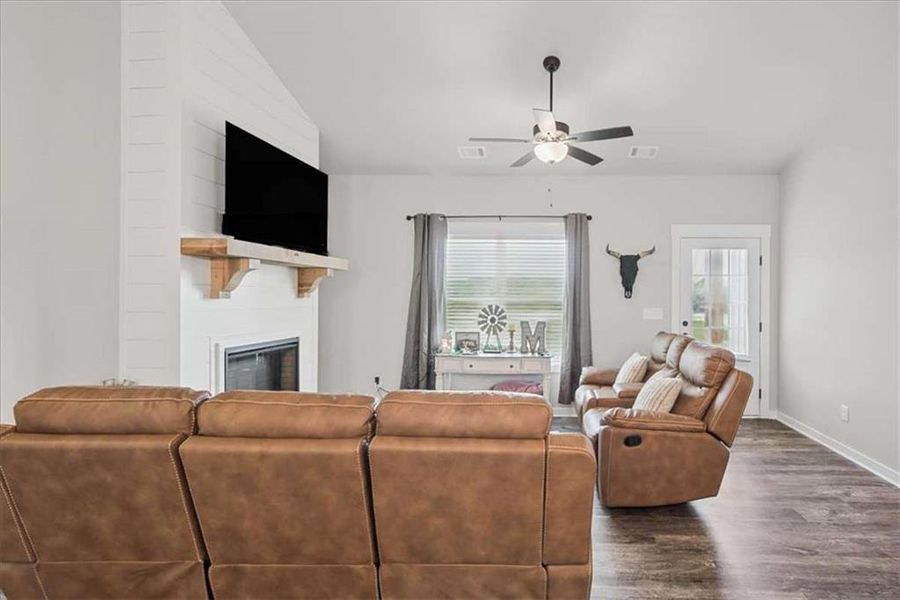 Furnished interior view inside a new home in , Tallapoosa (Image 17).