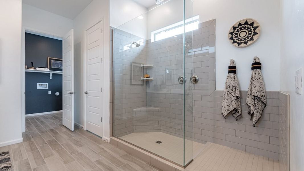 Aurora Owner's Suite