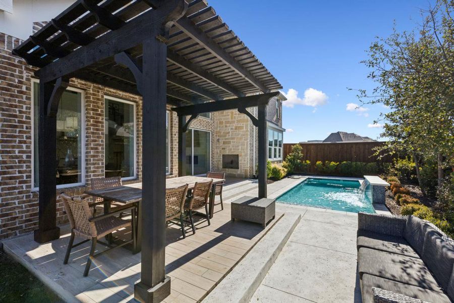 Image 30 of a home in South Pointe. Image 30 of a home in South Pointe.