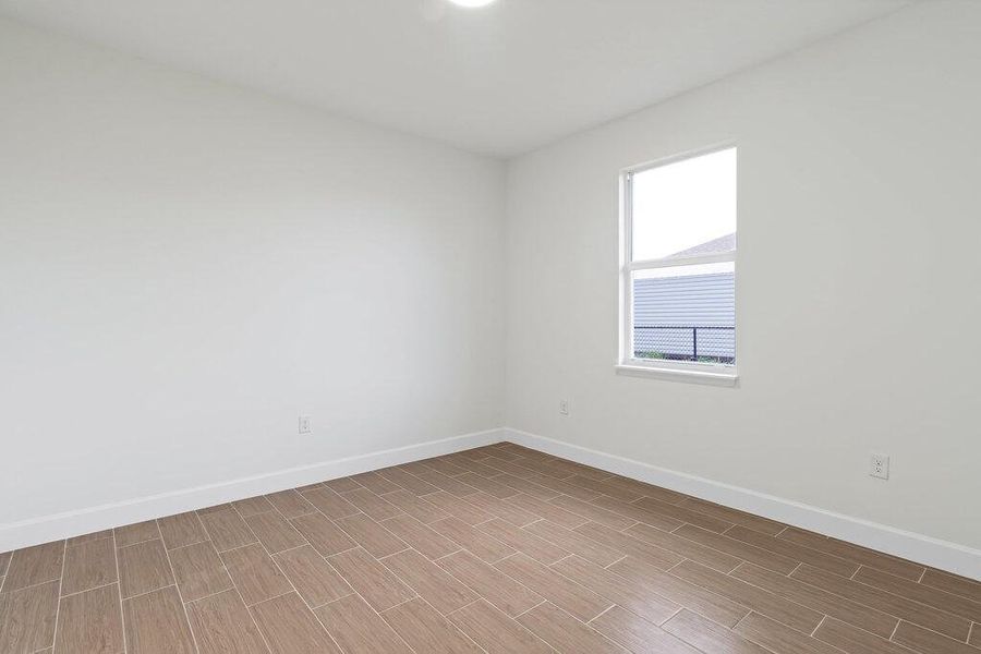 Spacious, unfurnished interior of a new home in , Vero Beach (Image 26). Spacious, unfurnished interior of a new home in , Vero Beach (Image 26).