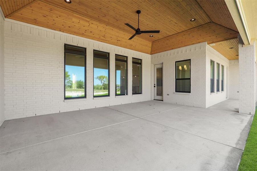 Exterior details and patio area of a home in Bear Creek Ranch, Aledo (Image 3). Exterior details and patio area of a home in Bear Creek Ranch, Aledo (Image 3).