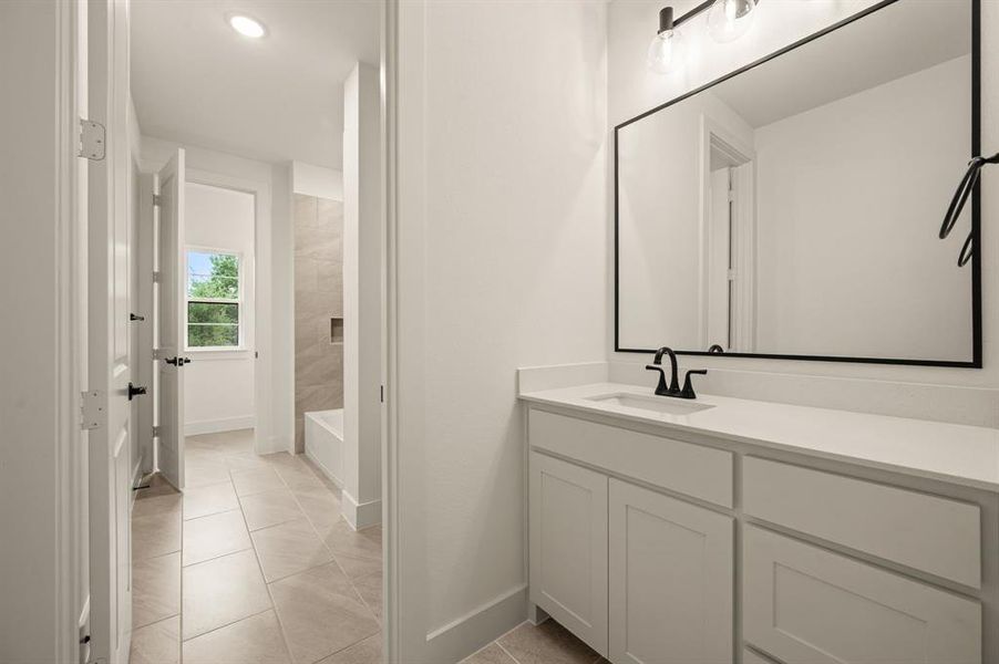 Furnished interior view inside a new home in Highland Oaks, Boyd (Image 17).