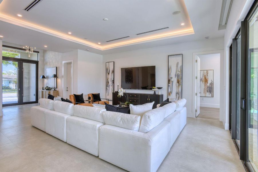 4 Living Room 4