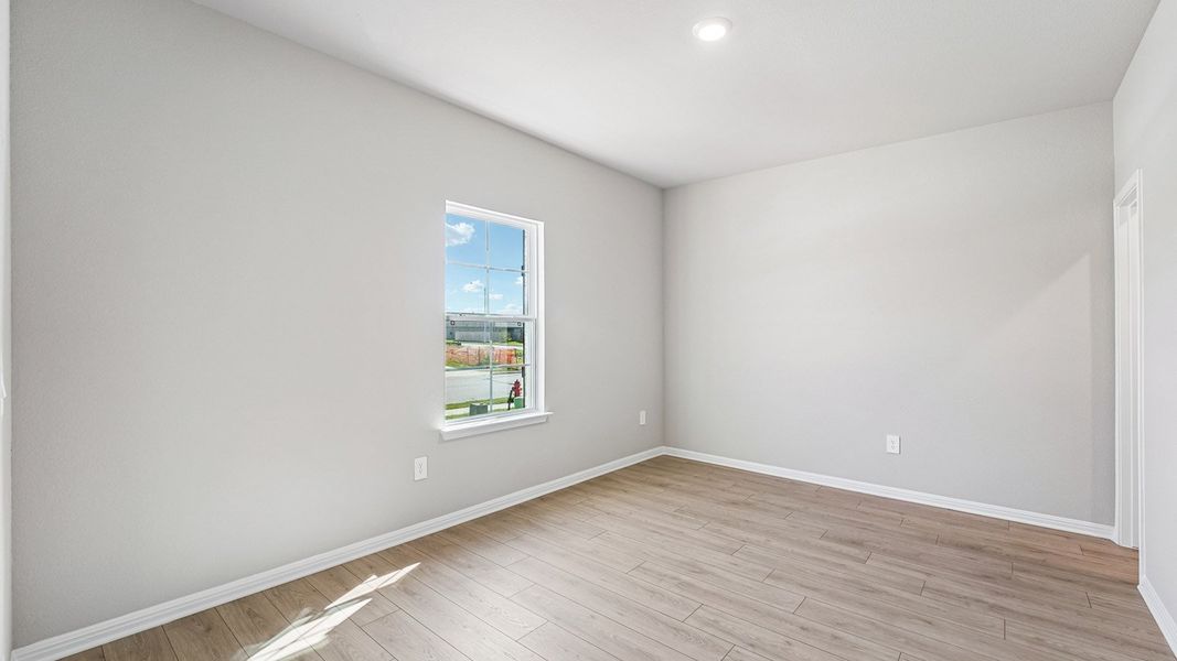 Spacious, unfurnished interior of a new home in Carillon, Manor (Image 19). Spacious, unfurnished interior of a new home in Carillon, Manor (Image 19).