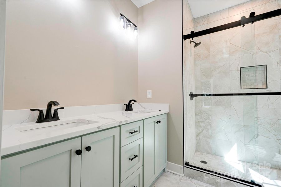 Furnished interior view inside a new home in , Kings Mountain (Image 11).