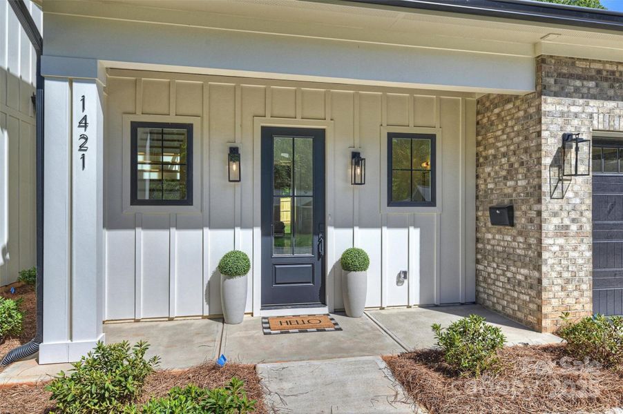 Exterior details and patio area of a home in , Charlotte (Image 3).