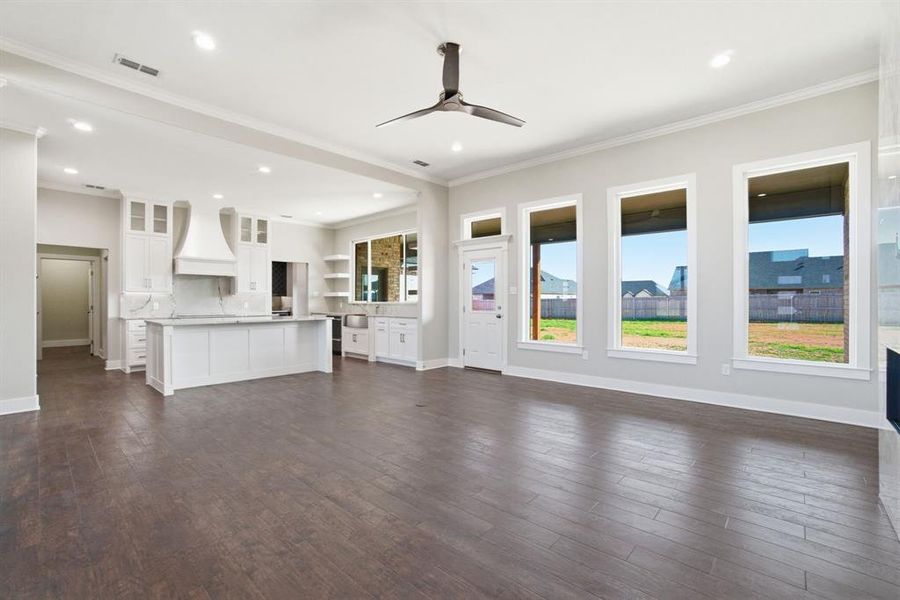 Spacious, unfurnished interior of a new home in , Abilene (Image 21).