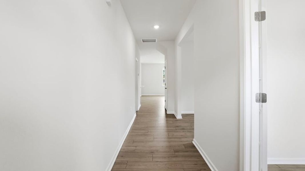 Spacious, unfurnished interior of a new home in Woodglen, Piedmont (Image 15). Spacious, unfurnished interior of a new home in Woodglen, Piedmont (Image 15).