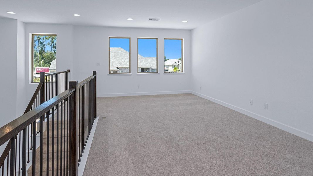 Spacious, unfurnished interior of a new home in Artavia, Conroe (Image 11).