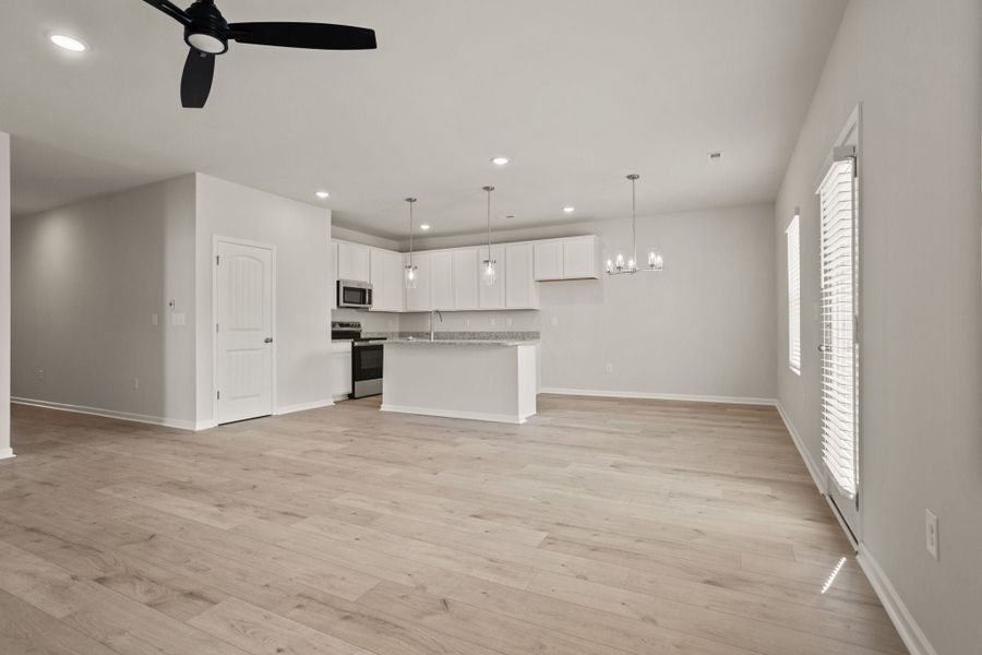 New Home in Piedmont, SC.  - Slide 12