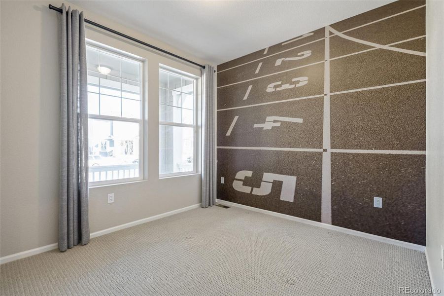 Spacious, unfurnished interior of a new home in Farmlore, Brighton (Image 40).