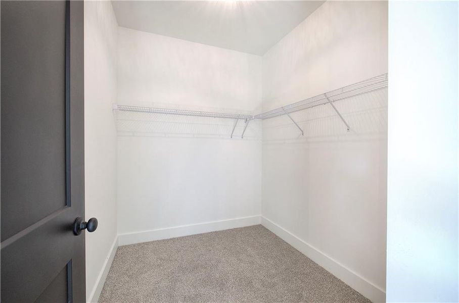 Spacious, unfurnished interior of a new home in , Taylorsville (Image 25).