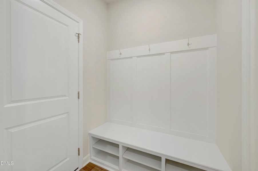 RAL_MewsatHoldingVillage_Sampson-MewsatH