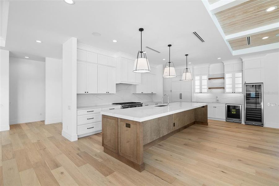 Furnished interior view inside a new home in , Boca Grande (Image 6).