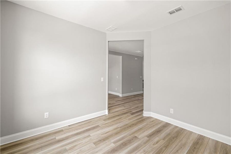 Spacious, unfurnished interior of a new home in , Sugar Hill (Image 29).