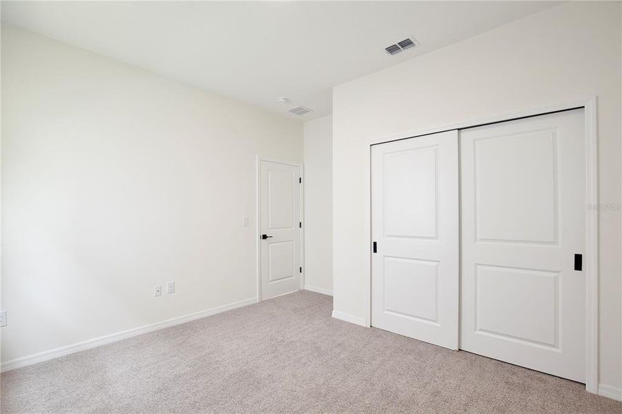 Spacious, unfurnished interior of a new home in , Groveland (Image 25).