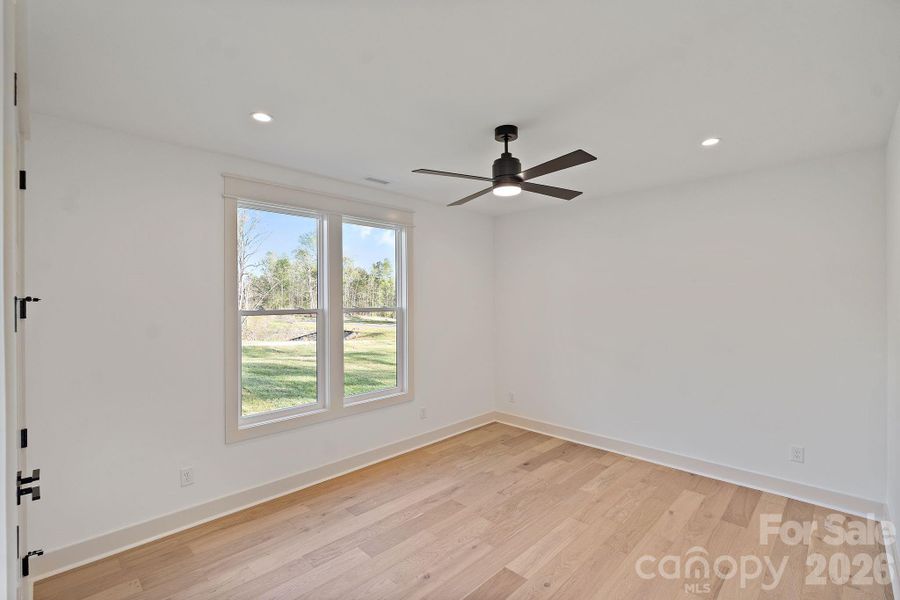 Secondary Bedroom Secondary Bedroom