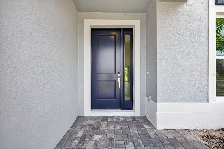 Exterior details and patio area of a home in Hawkstone, Sarasota (Image 25).