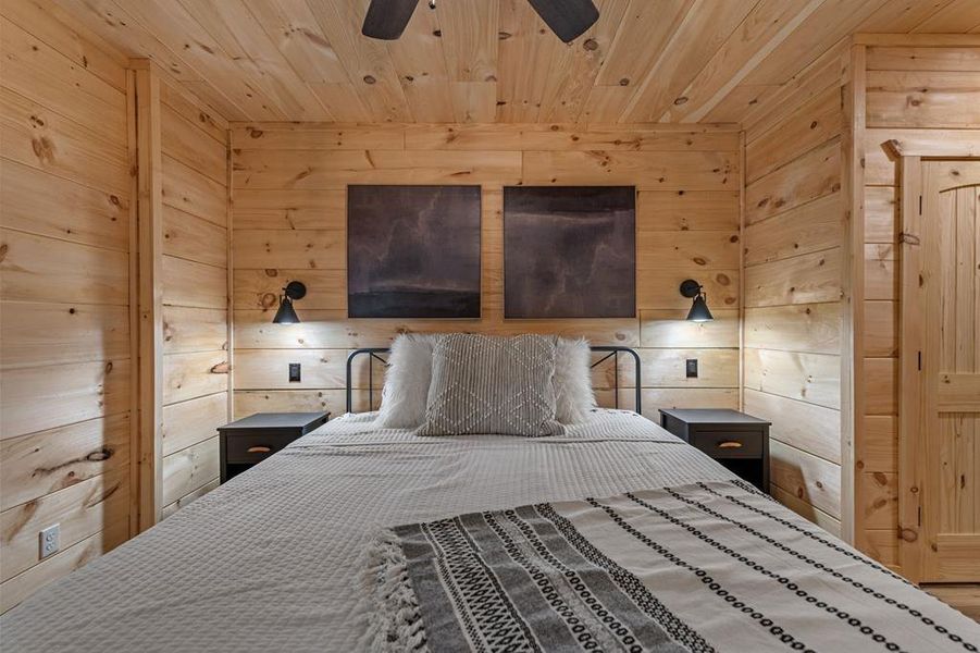 Furnished interior view inside a new home in , Ellijay (Image 10).