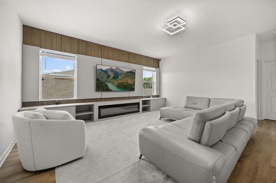 Furnished interior view inside a new home in , Winter Garden (Image 30).