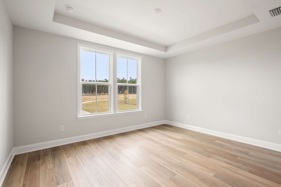 Spacious, unfurnished interior of a new home in Sun City Hilton Head, Bluffton (Image 17).