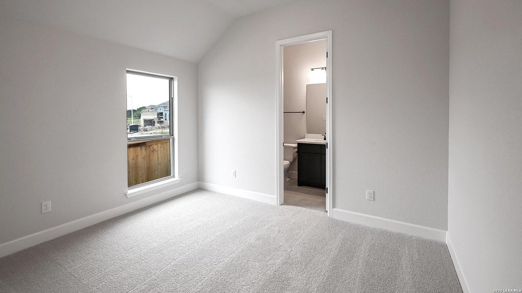 Spacious, unfurnished interior of a new home in Mayfair, New Braunfels (Image 16).