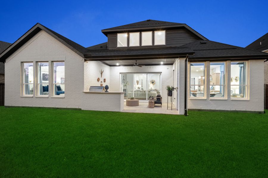 Representative exterior details of a home built from the Eastland by UnionMain Homes in Cambridge Crossing, Celina (Image 28). Representative exterior details of a home built from the Eastland by UnionMain Homes in Cambridge Crossing, Celina (Image 28).