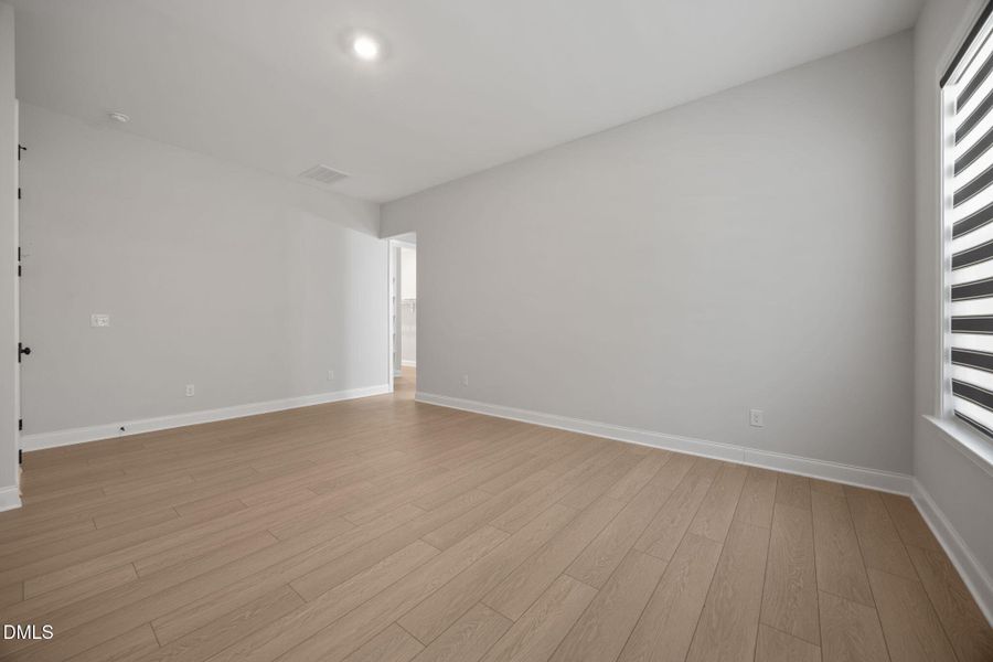 34-web-or-mls-IMG_1996 34-web-or-mls-IMG_1996