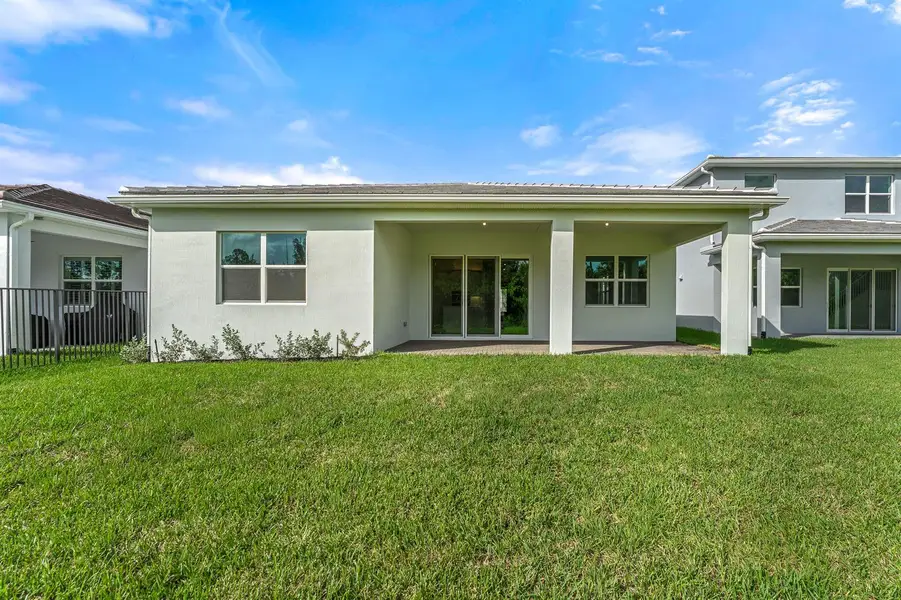 US_SEF_MERIDIAN_LOT 147_EXTERIOR 2