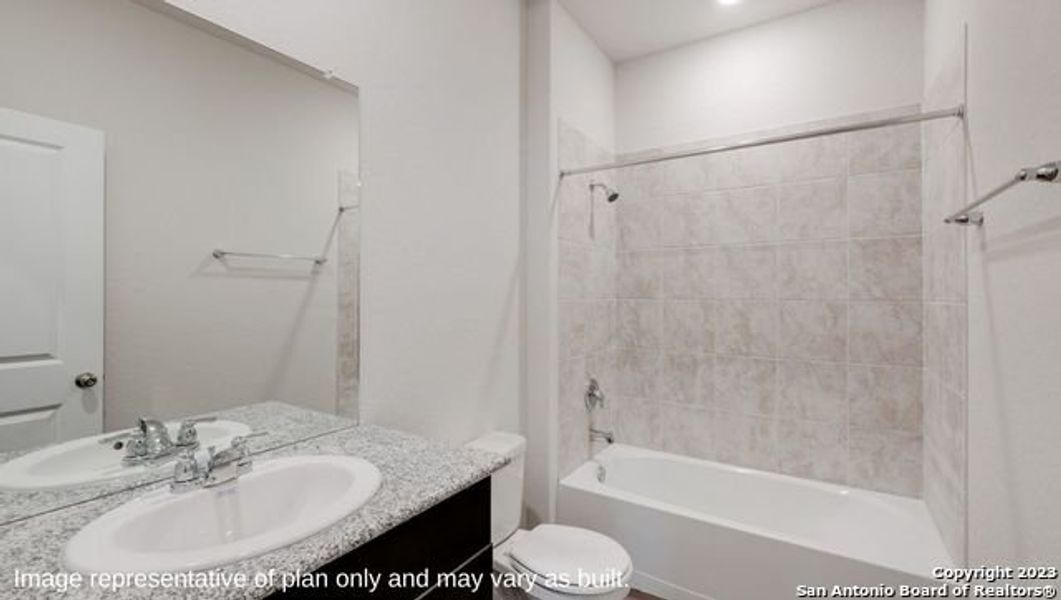 Furnished interior view inside a new home in Winding Creek, New Braunfels (Image 7).