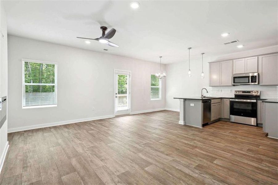 Spacious, unfurnished interior of a new home in Campground Crossing, McDonough (Image 14). Spacious, unfurnished interior of a new home in Campground Crossing, McDonough (Image 14).
