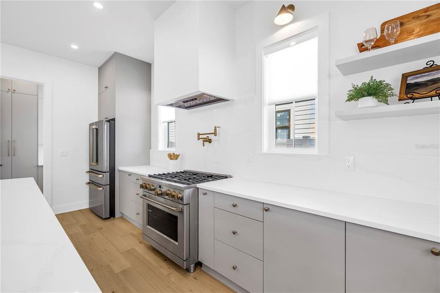 Furnished interior view inside a new home in , St. Petersburg (Image 31).