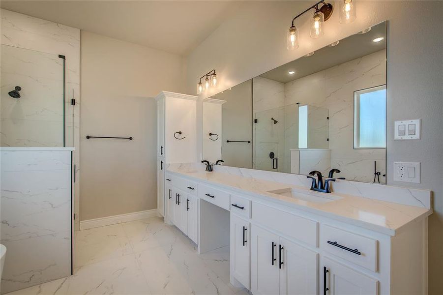 Furnished interior view inside a new home in , Greenville (Image 10).