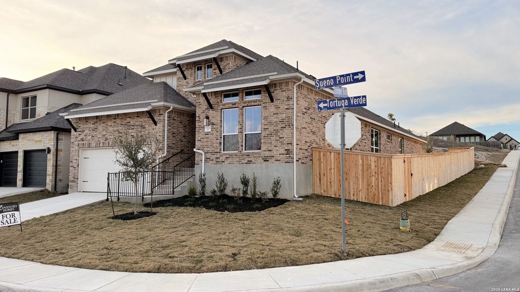 Image 5 of a home in Ladera.