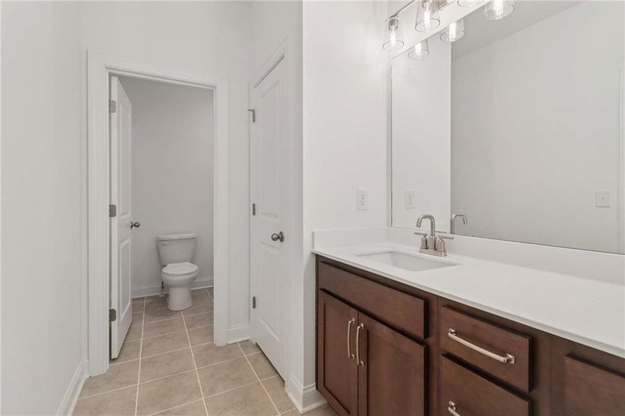 Furnished interior view inside a new home in East Harbor II at Chestatee, Dawsonville (Image 8).