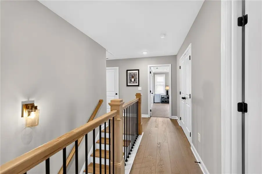 Spacious, unfurnished interior of a new home in Avenbrook, Mableton (Image 27).