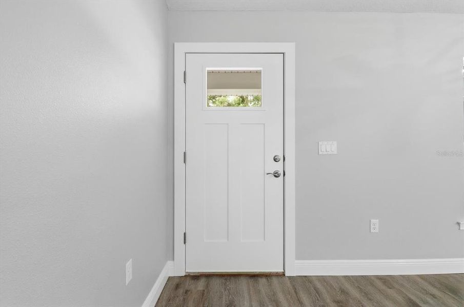 Spacious, unfurnished interior of a new home in , Dunnellon (Image 14).