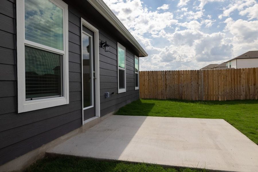 Exterior details and patio area of a home in Sonterra - Cool Water, Jarrell (Image 15).