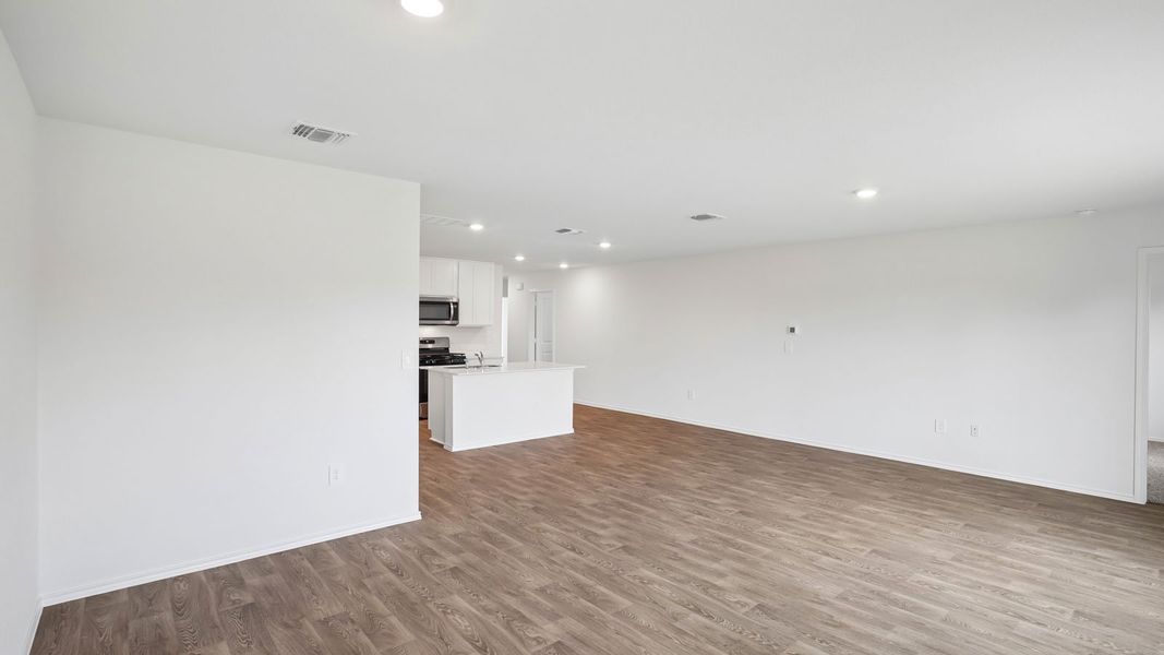 Spacious, unfurnished interior of a new home in Trails at Wildhorse, Austin (Image 12). Spacious, unfurnished interior of a new home in Trails at Wildhorse, Austin (Image 12).