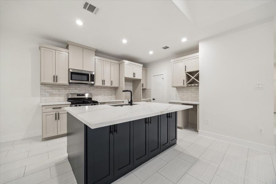 Furnished interior view inside a new home in , Houston (Image 11). Furnished interior view inside a new home in , Houston (Image 11).