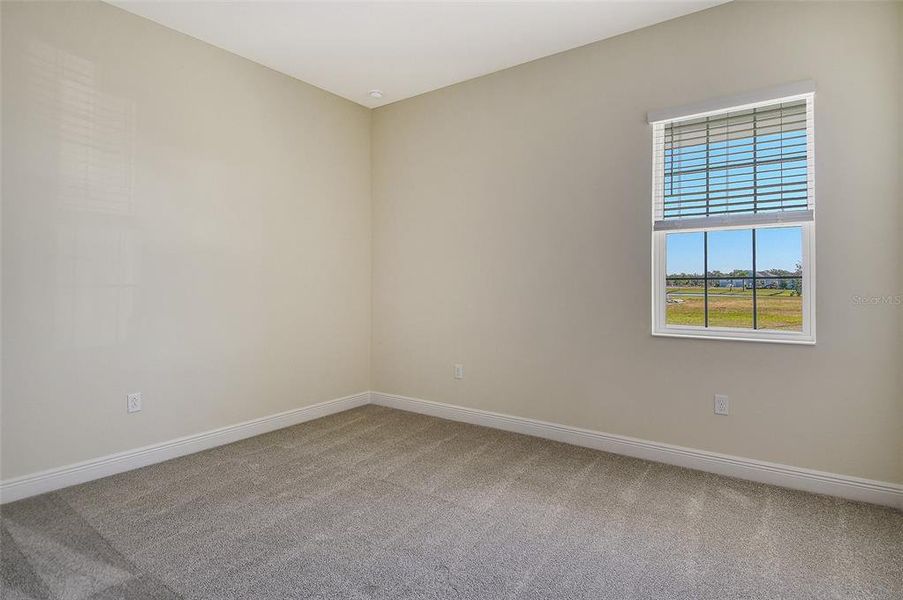 Spacious, unfurnished interior of a new home in Canoe Creek, Parrish (Image 23).