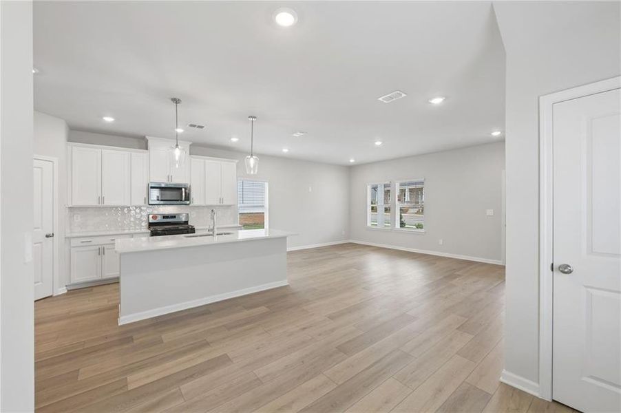 Spacious, unfurnished interior of a new home in Martin Springs - Cottage Series, Lawrenceville (Image 33).