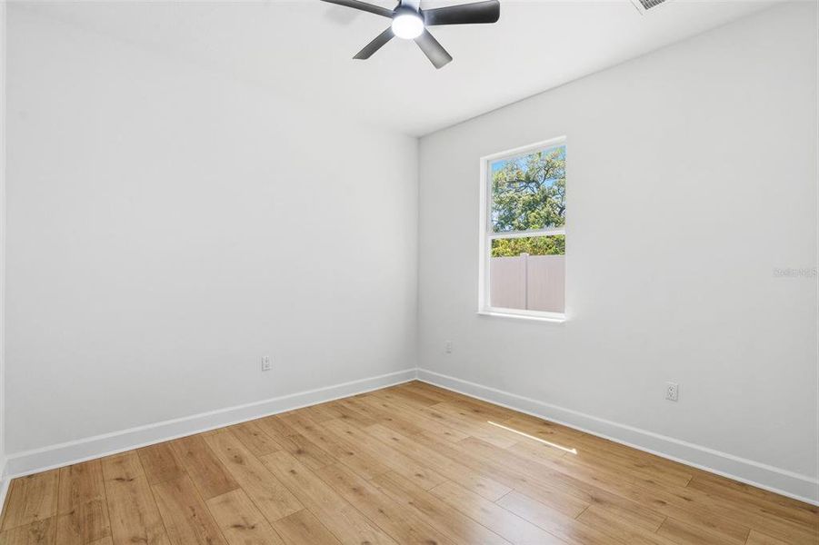 Spacious, unfurnished interior of a new home in , Tampa (Image 30).