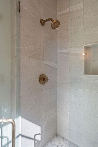 Close-up of interior finishes inside a home in , Clarkesville (Image 23).
