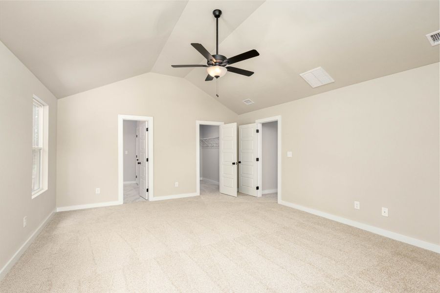 Spacious, unfurnished interior of a new home in Woodland Farms, Dickson (Image 28). Spacious, unfurnished interior of a new home in Woodland Farms, Dickson (Image 28).